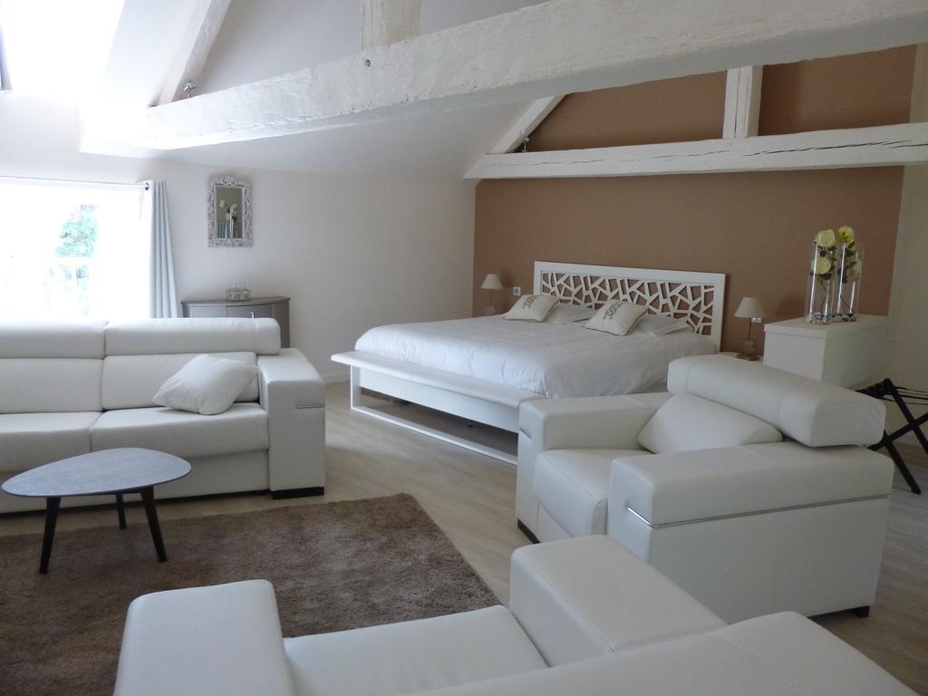 Hotel Le Saint Martin Sablé-sur-Sarthe Habitación foto
