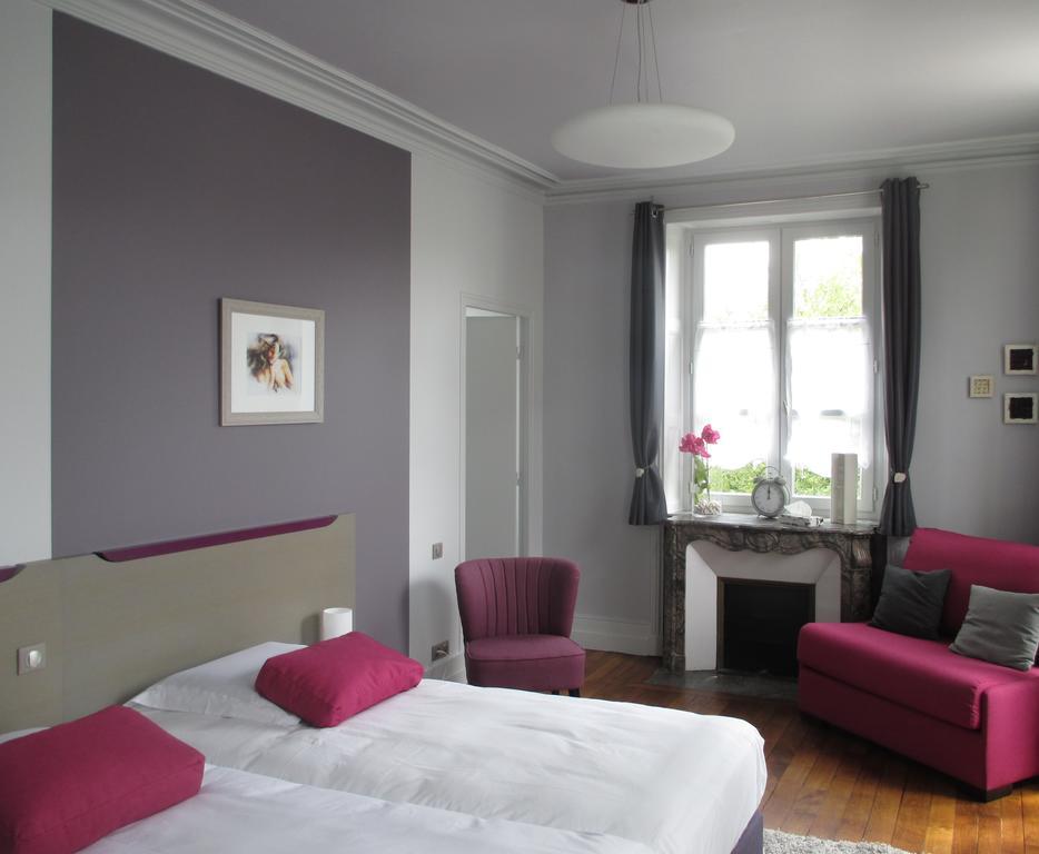 Hotel Le Saint Martin Sablé-sur-Sarthe Habitación foto